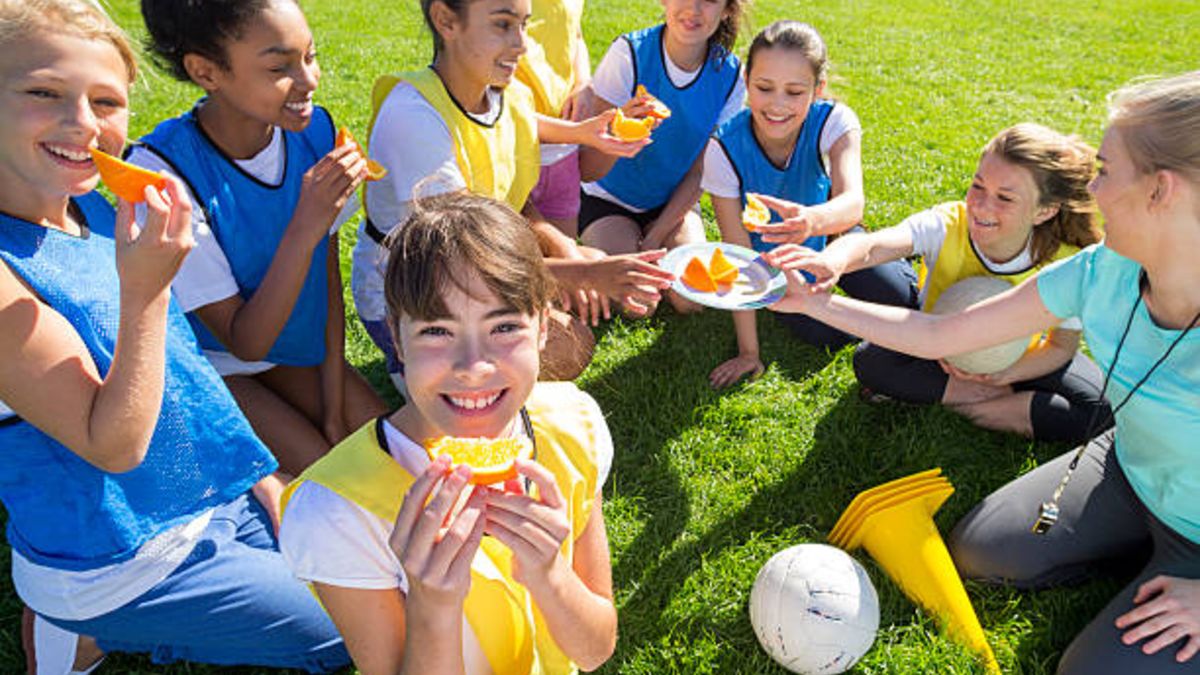 Las claves para alimentar bien a los niños que hacen deporte