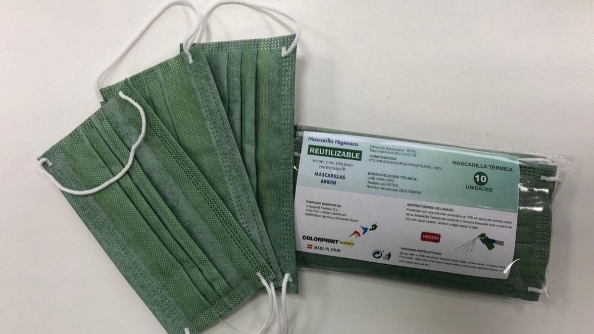 Una empresa española crea una mascarilla que cambia de color cuando la persona tiene fiebre