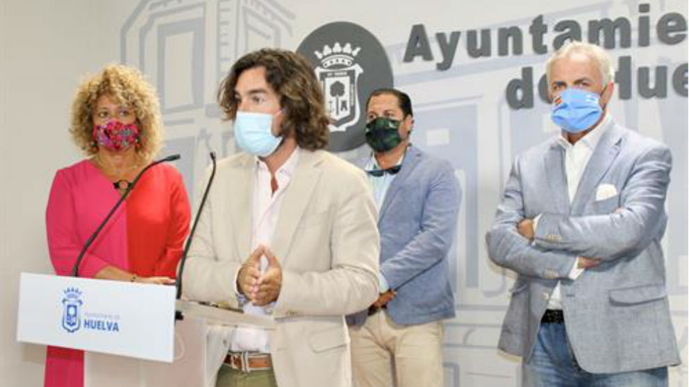 Ediles del PP en el Ayuntamiento de Huelva (Foto: EUROPA PRESS).