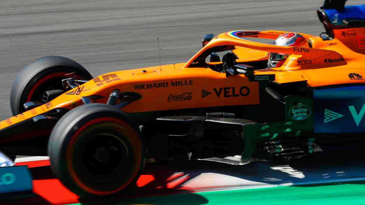 Carlos Sainz durante la clasificación del Gran Premio de la Toscana. (AFP)