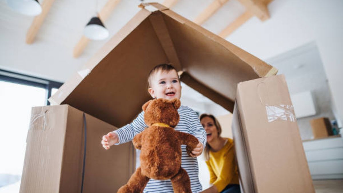 Pasos para construir una casa de juegos con una caja de cartón