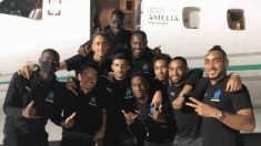 Foto compartida por Álvaro González junto a sus compañeros del Olympique de Marsella (Twitter)