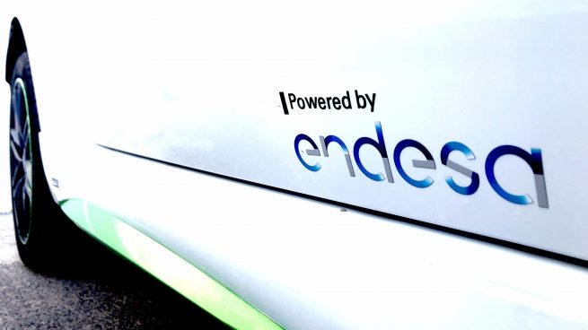 Endesa y Athlon lanzan OneElectric: el primer renting eléctrico «todo incluid» del mercado