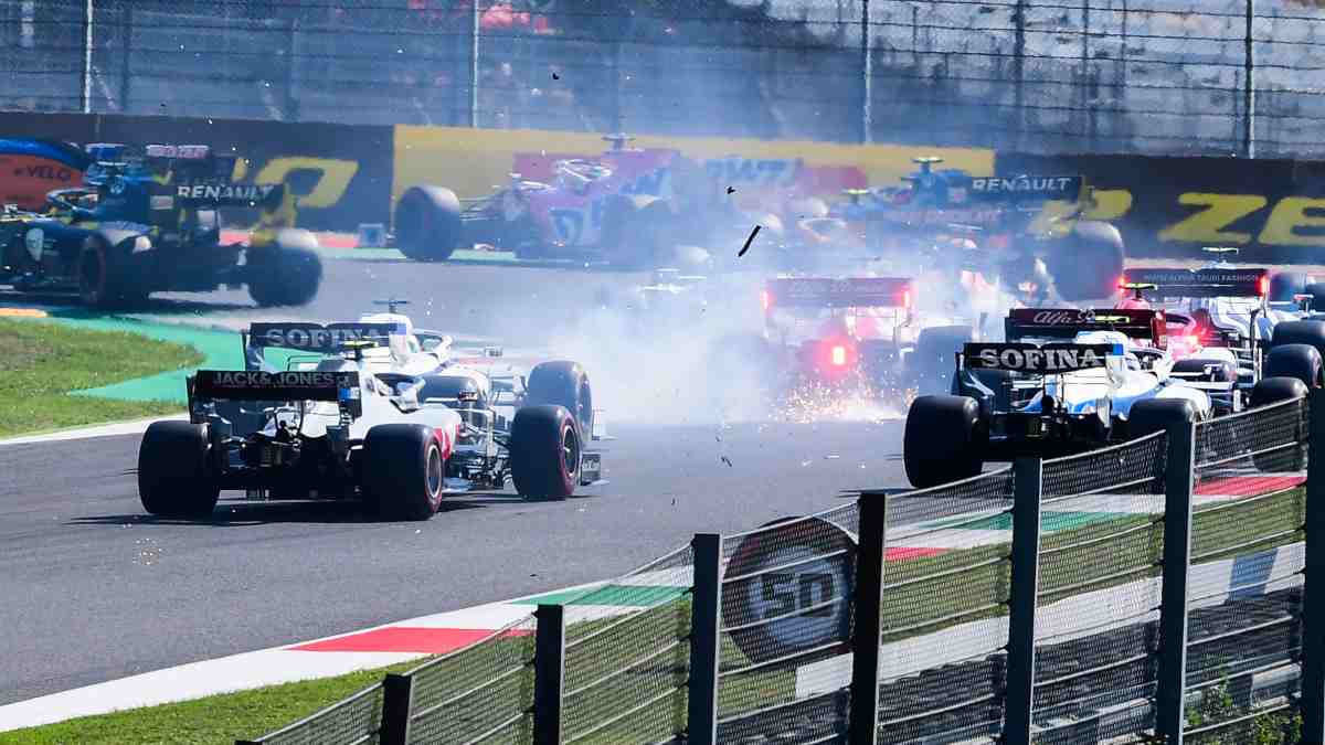 Accidente Gran Premio de la Toscana. (AFP)