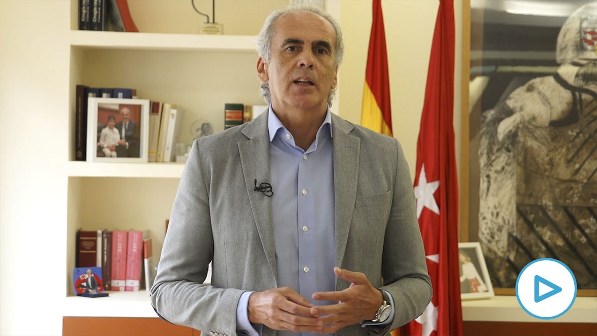 El consejero de Sanidad de Madrid, Enrique Ruiz Escudero, anuncia nuevas medidas contra el Covid.