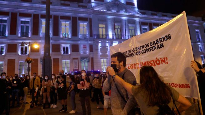 Protestas en Madrid contra las medidas de Ayuso (Foto: EFE)