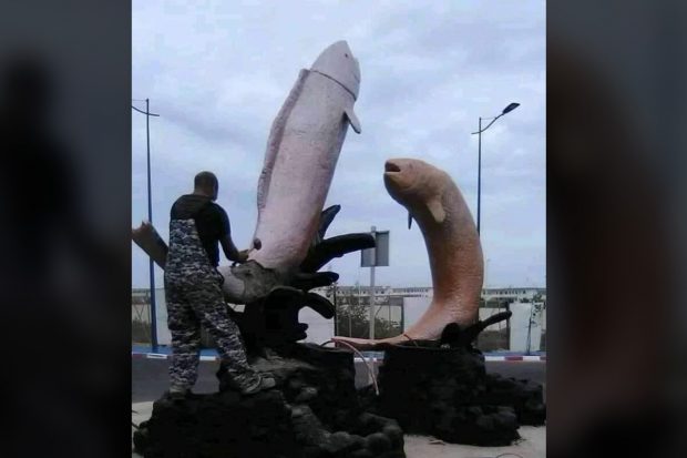 Facebook: Marruecos retira unas esculturas de peces porque parecen penes