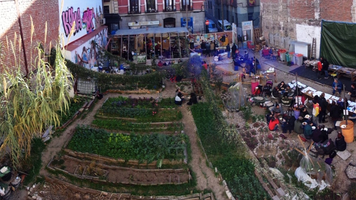 Espacio okupado ‘Solar Maravillas’ en la calle Antonio Grilo, Madrid.