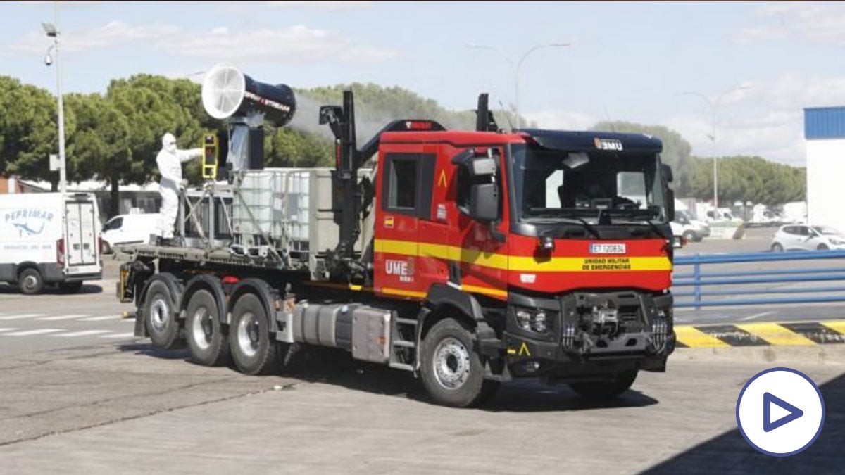 La UME inicia la desinfección de Mercamadrid como medida preventiva frente al covid-19