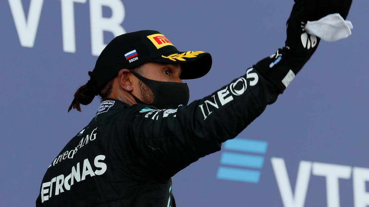 Lewis Hamilton durante el Gran Premio de Rusia. (AFP)