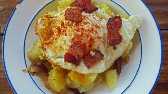 3 recetas originales de huevos fritos 3-recetas-originales-de-huevos-fritos-655x368