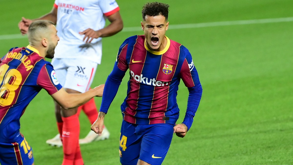 Coutinho celebra un gol ante el Sevilla. (AFP)