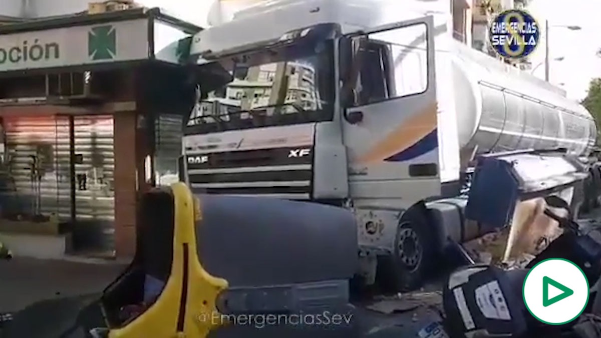 Accidente de tráfico en Sevilla deja un herido grave