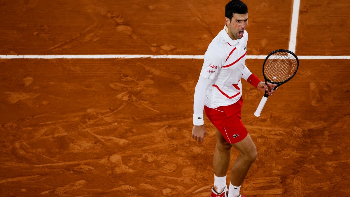 Djokovic ya está en semifinales de Roland Garros. (AFP)
