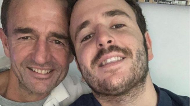 Instagram: Alessandro Lecquio emociona a las redes con una foto de su hijo fallecido de bebé