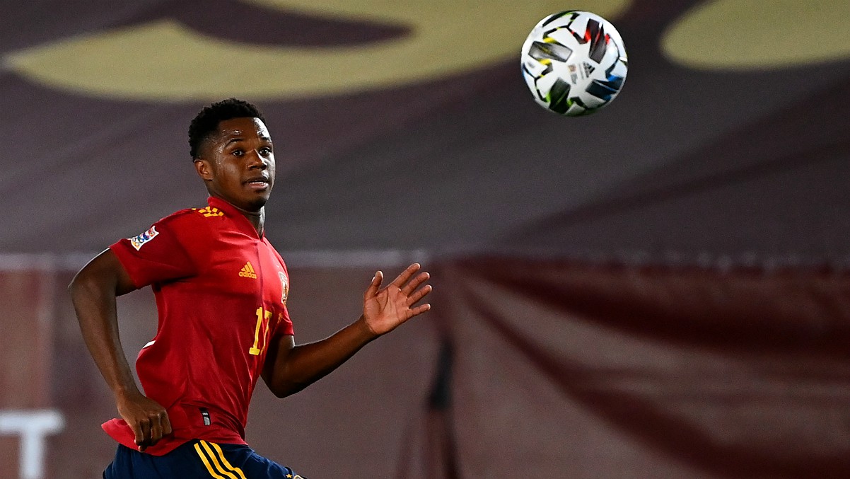 Ansu Fati, durante un partido con España. (AFP)