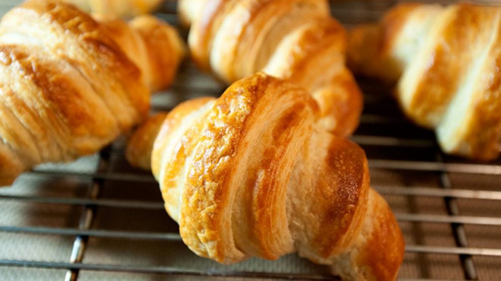 Receta de croissant francés elaborado en tu propia cocina