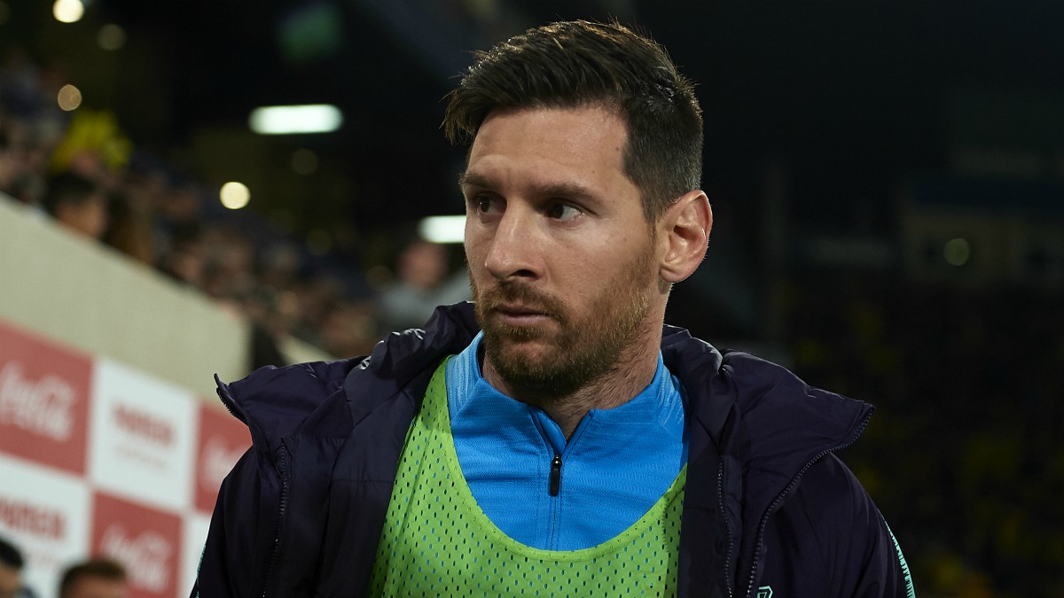 Leo Messi durante una suplencia de la pasada temporada. (Getty)