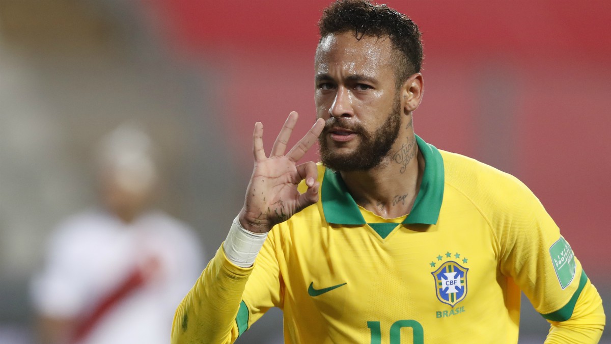 Neymar celebra su tercer tanto contra Perú. (AFP)