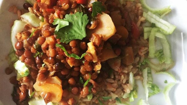 Pasta de lentejas con champiñones y aguacate