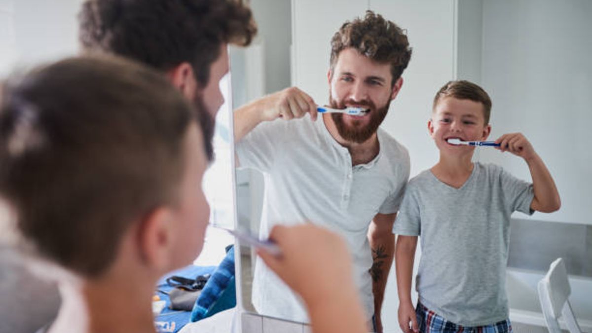 Los mejores trucos para conseguir que los niños se cepillen los dientes