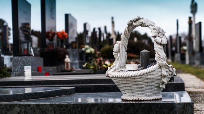 Estado de alarma: ¿Se puede ir al cementerio el día de Todos los Santos?