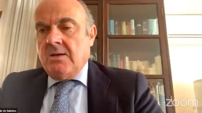 Guindos pide «vencer al virus sin hacer un cierre total de la economía»