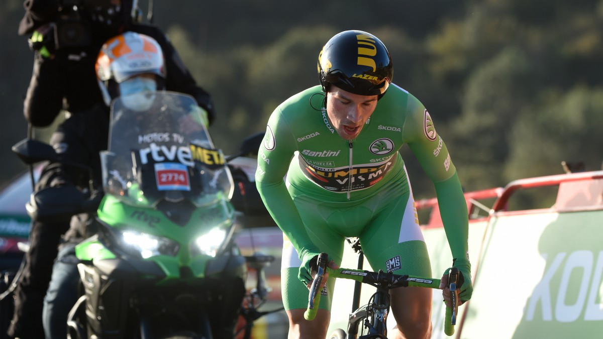 Roglic, en la contrarreloj de la Vuelta. (AFP)