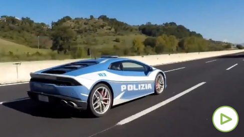 La Policía italiana salva una vida al transportar un riñón en un Lamborghini La-policia-italiana-salva-una-vida-al-transportar-un-rinon-en-un-lamborghini-copia-487x274