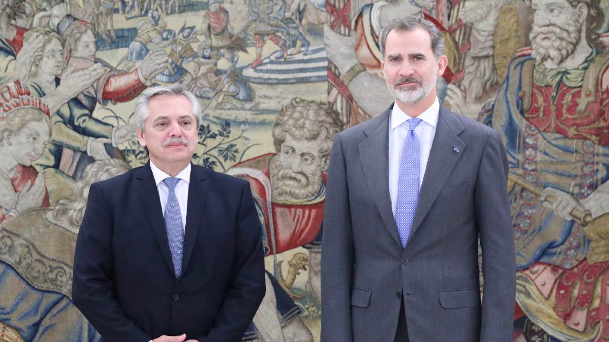 El Rey Felipe VI y el presidente de República Argentina, Alberto Fernández. Foto EP