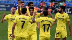 Los jugadores del Villarreal celebran un gol. (EFE)