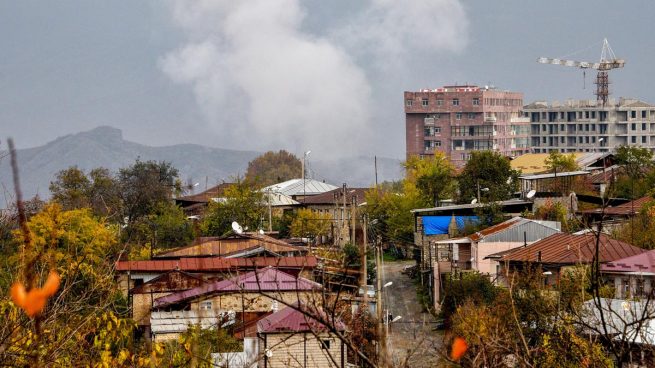 Humo en el Nagorno Karabaj (Foto: AFP)