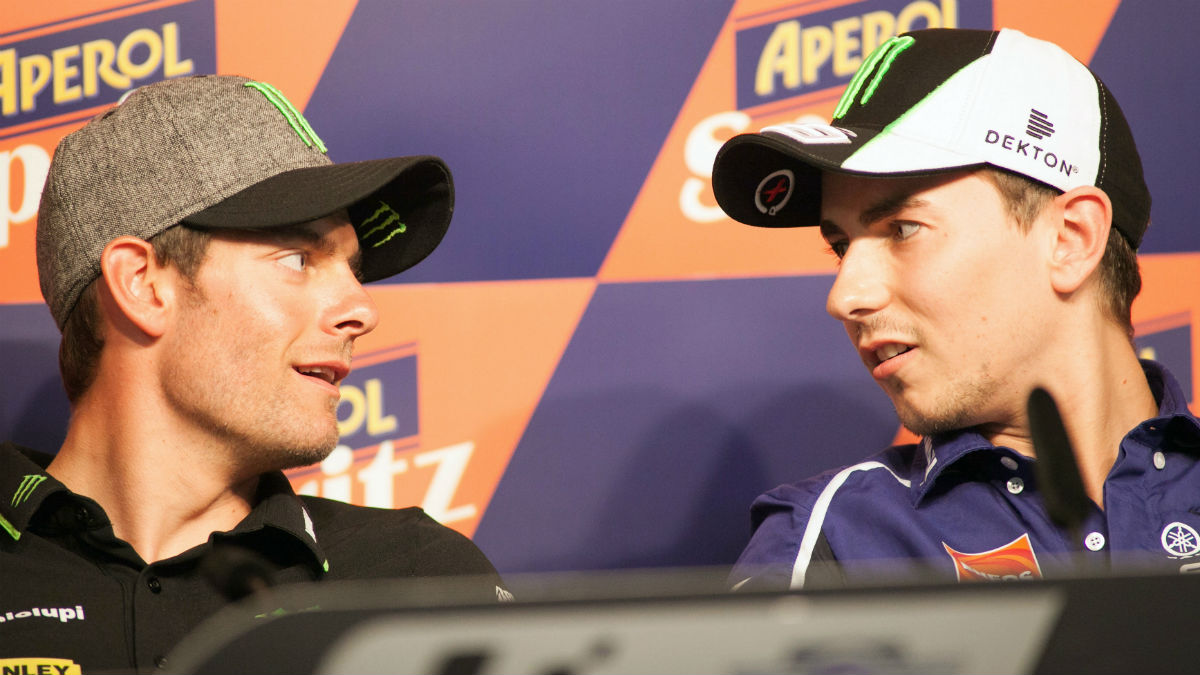 Crutchlow y Lorenzo. (Getty)