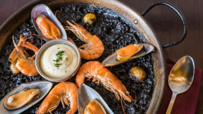 Cómo hacer un arroz negro de restaurante