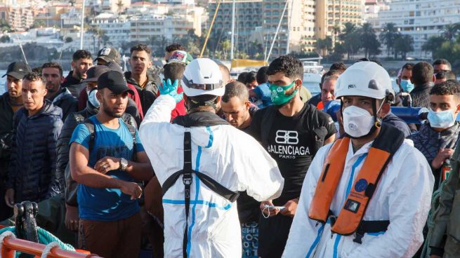 Alarmantes datos en Canarias: la llegada de inmigrantes por mar crece un 1.019% este 2020