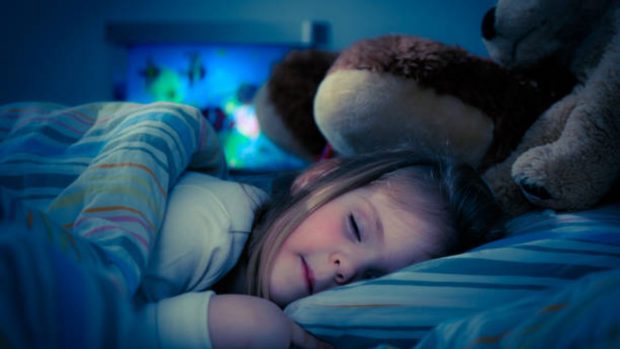 Alimentos que es mejor evitar si quieres que los niños duerman