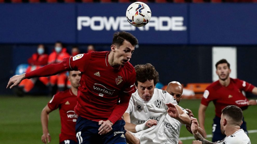 Una imagen del Osasuna – Huesca. (EFE)