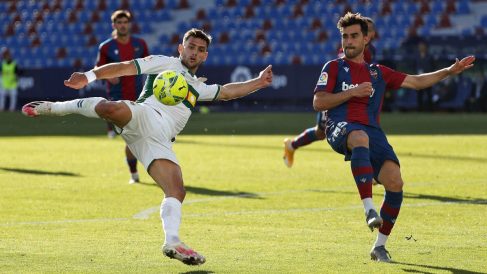 Levante y Elche empatan en la jornada 10. (EFE)