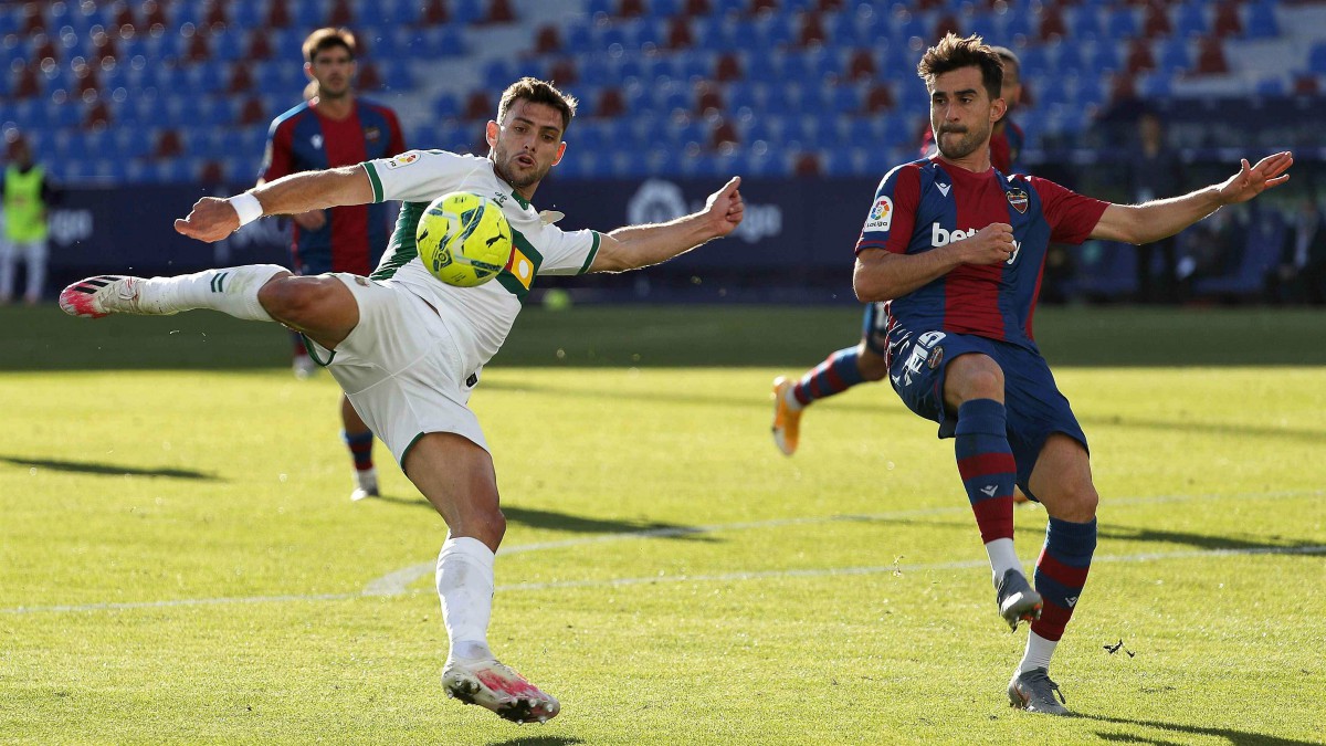 Levante y Elche empatan en la jornada 10. (EFE)