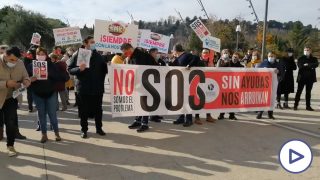 Miles de hosteleros se concentran en Valladolid contra las restricciones al grito de "queremos trabajar"