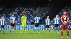 Así fue el homenaje del Nápoles a Maradona: se paró el partido en el minuto 10. (@sscnapoli)