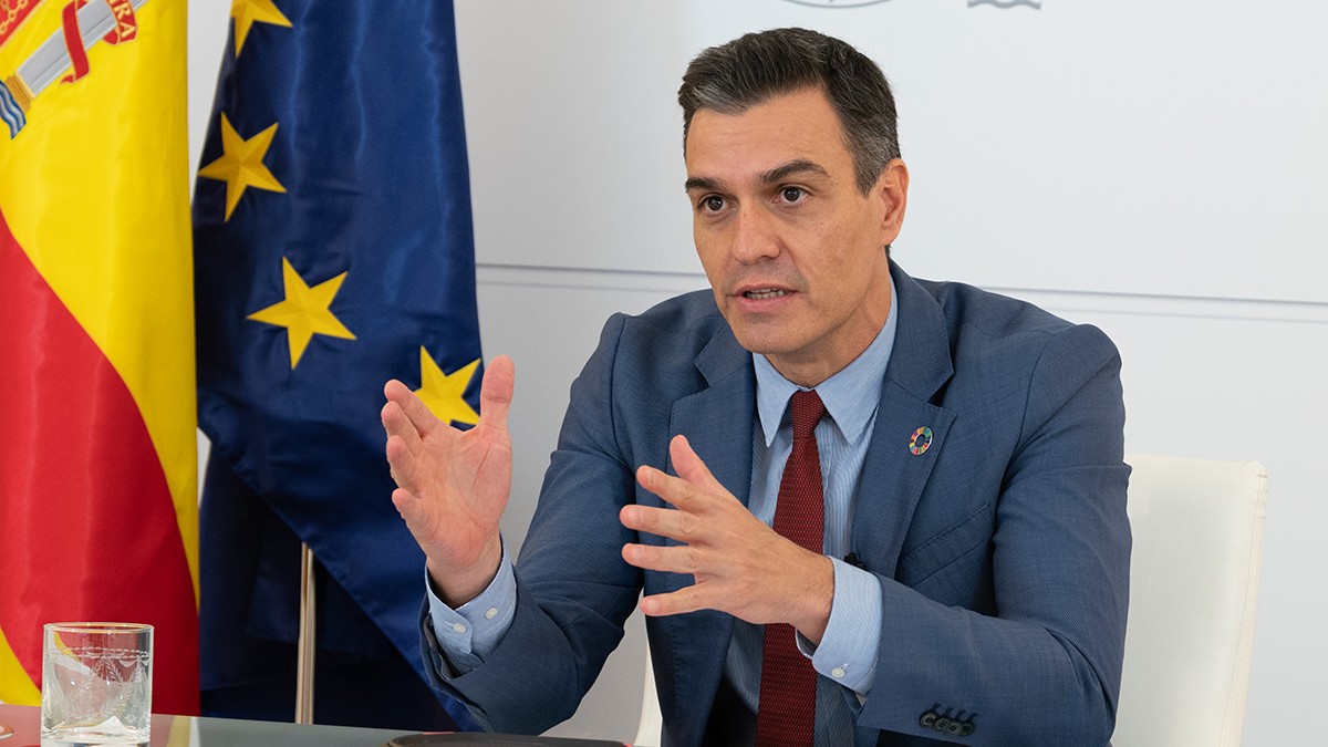 El presidente del Gobierno, Pedro Sánchez, participa por videoconferencia en el Foro de Política Exterior de la Fundación Körber, en Madrid (España), no coincide con las previsiones del Banco de España