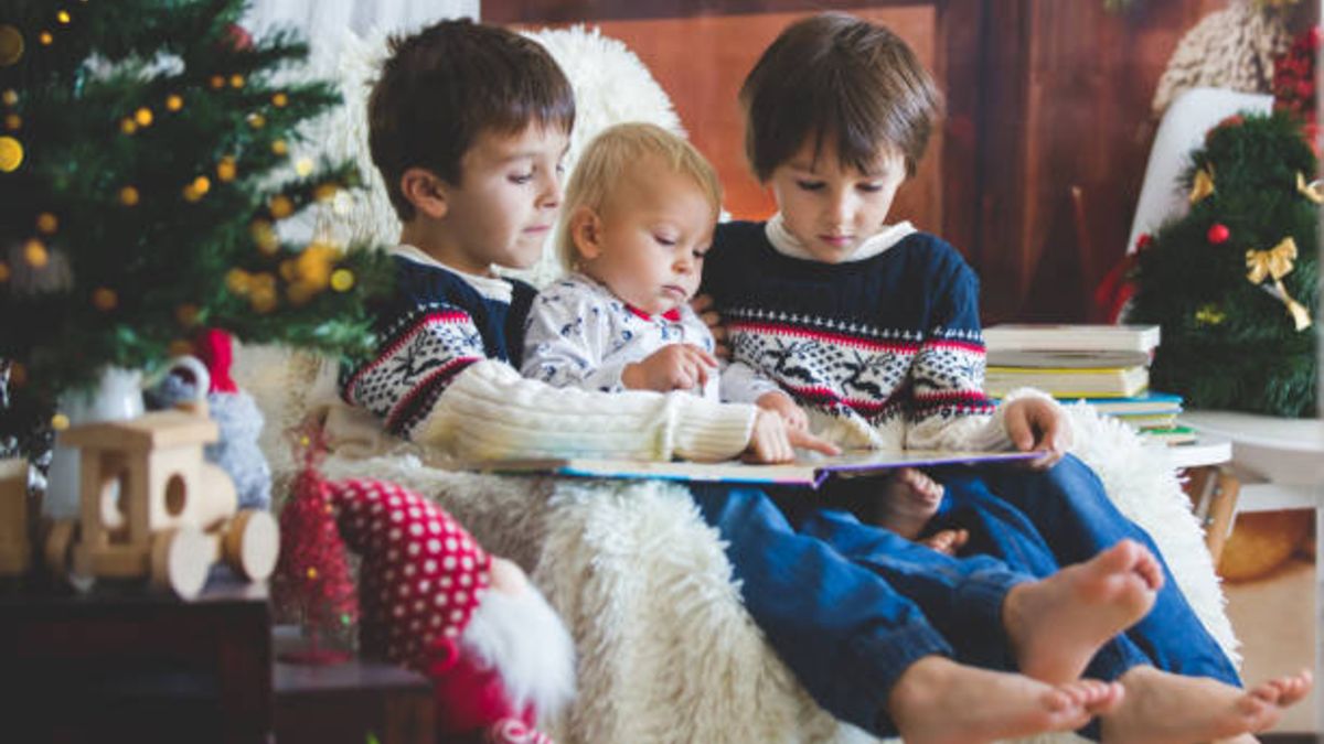 Descubre porqué regalar libros a los niños por Navidad y algunas propuestas