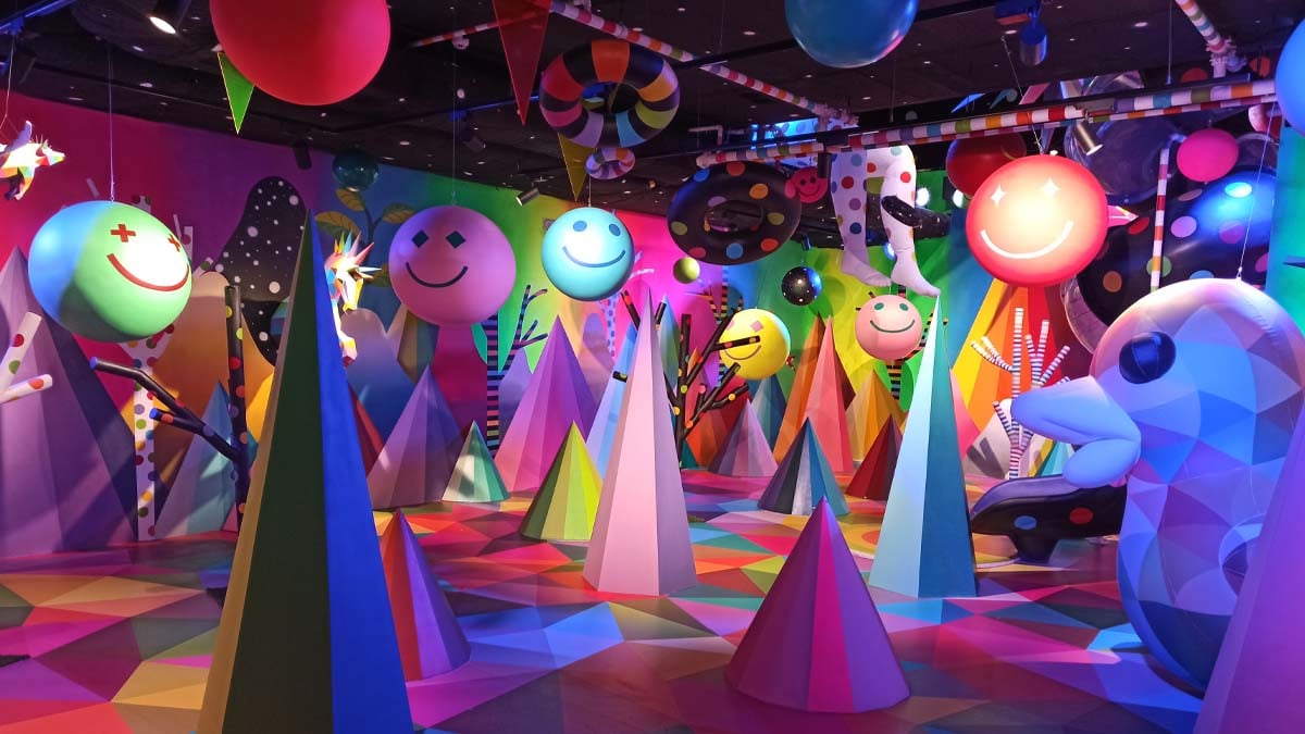 La sala del museo de la golosina ‘Sweet Space’ ideada por el artista Okuda.