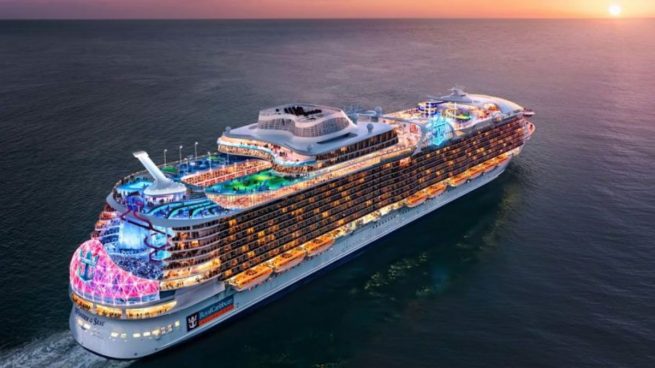 Royal Caribbean desata la polémica: un grupo de sanitarios pide boicotear sus cruceros por discriminación