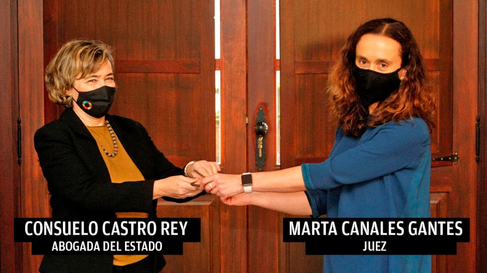 La abogada general del Estado, Consuelo Castro Rey, y la juez Marta Canales.