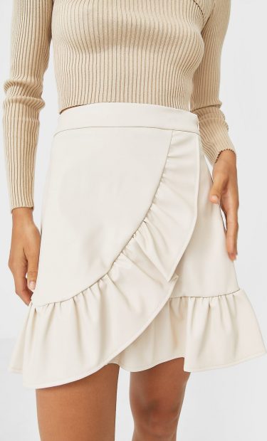 8 faldas que comprar para celebrar Nochebuena y Nochevieja 2020