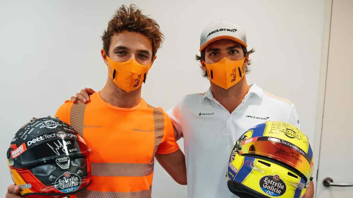Lando Norris y Carlos Sainz. (@McLarenF1)
