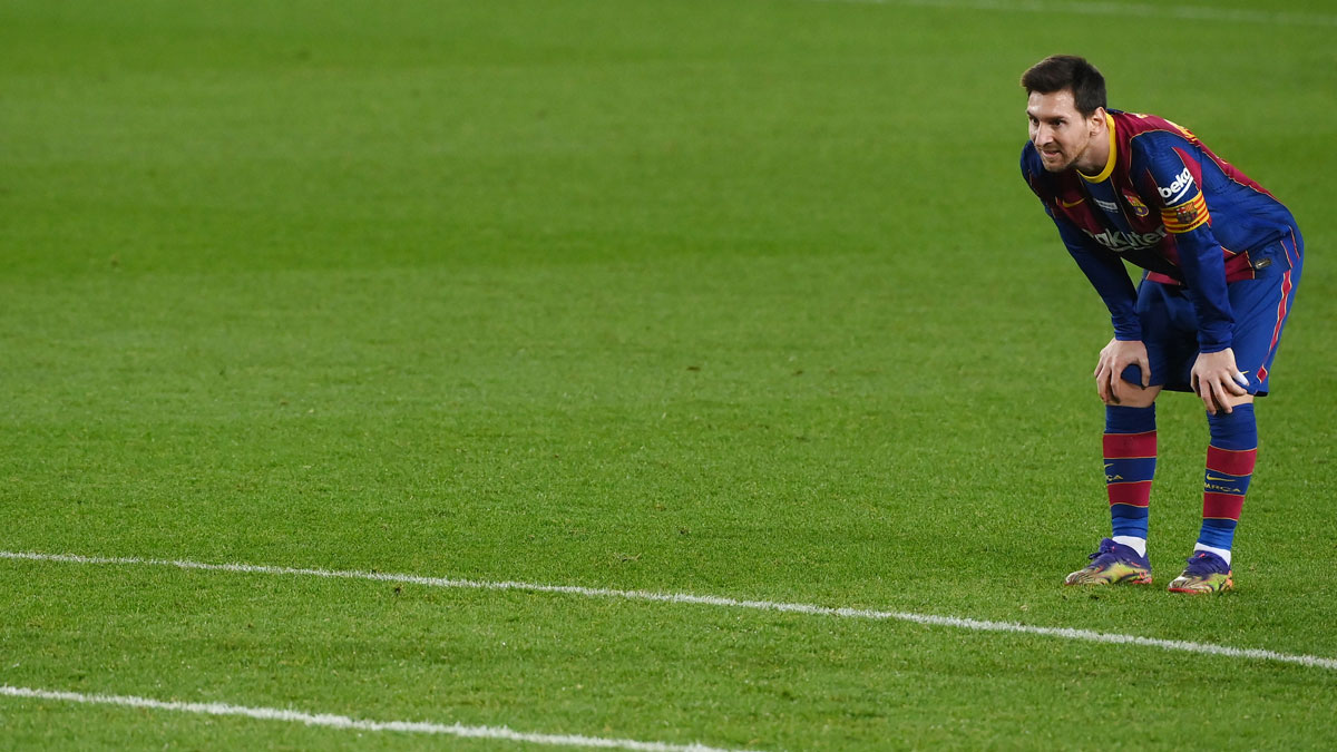 Messi, durante el partido ante el Valencia en Liga (AFP)