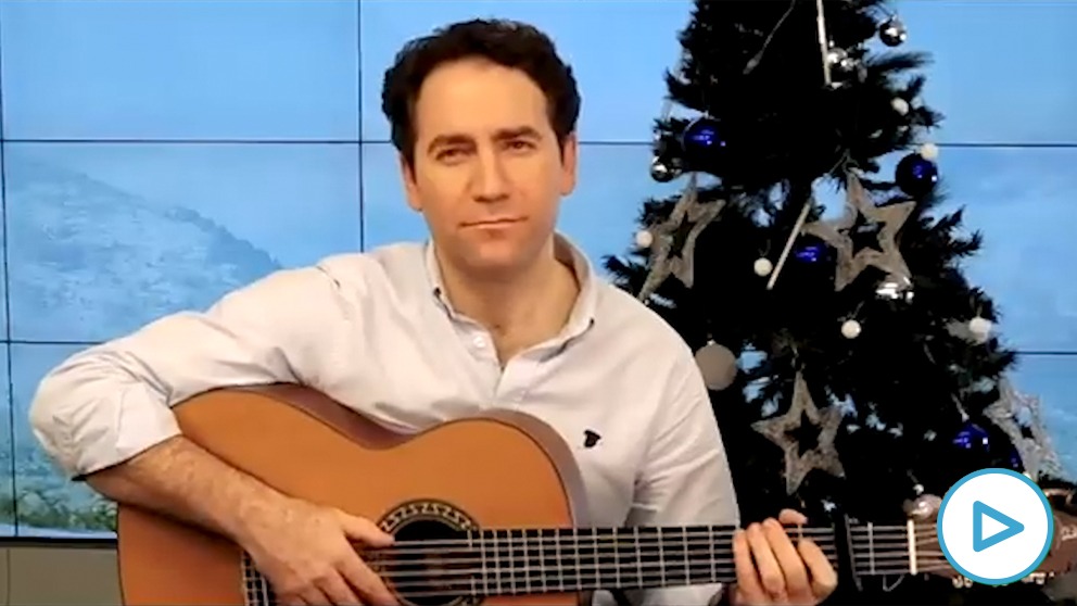 García Egea felicita la Navidad con un villancico flamenco.